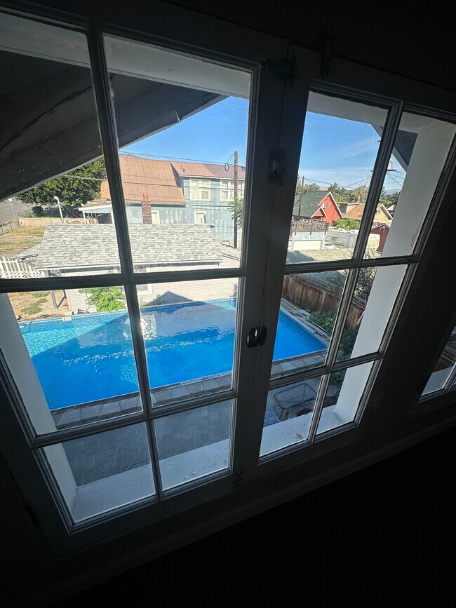 Building Photo - 2 N Delaware Ave