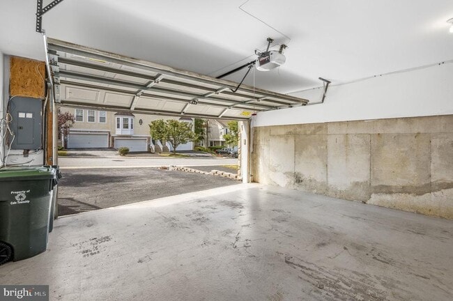 Building Photo - 2710 Stockley Ln