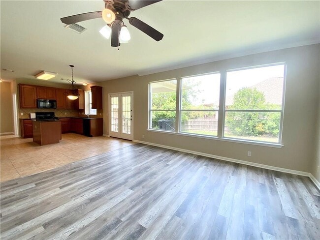 Building Photo - 2214 Conway Cove