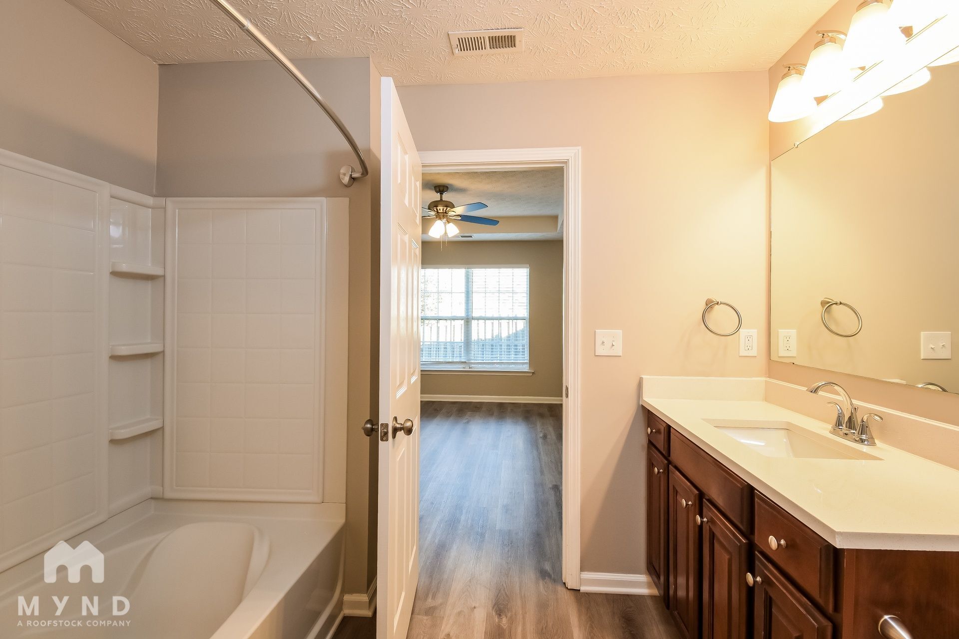 Building Photo - 249 Cobbler Cove Dr