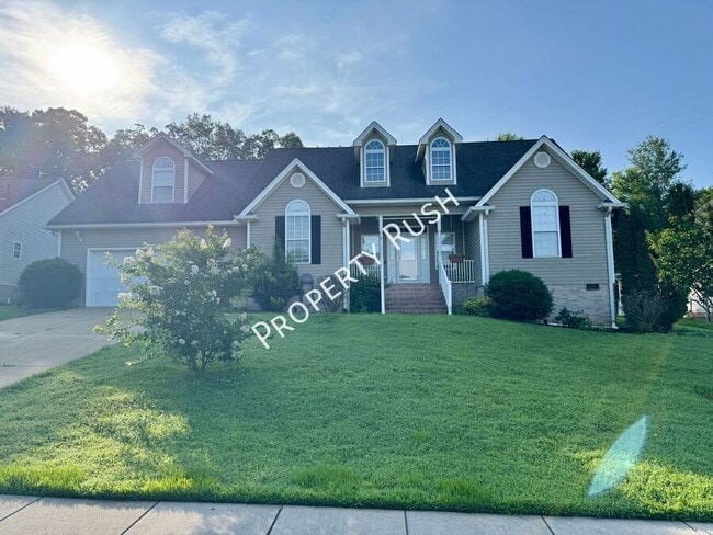 Primary Photo - 196 Blue Heron Dr