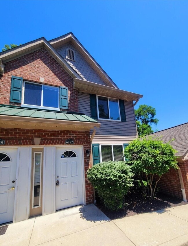 Building Photo - 6282 Edgecreek Ln