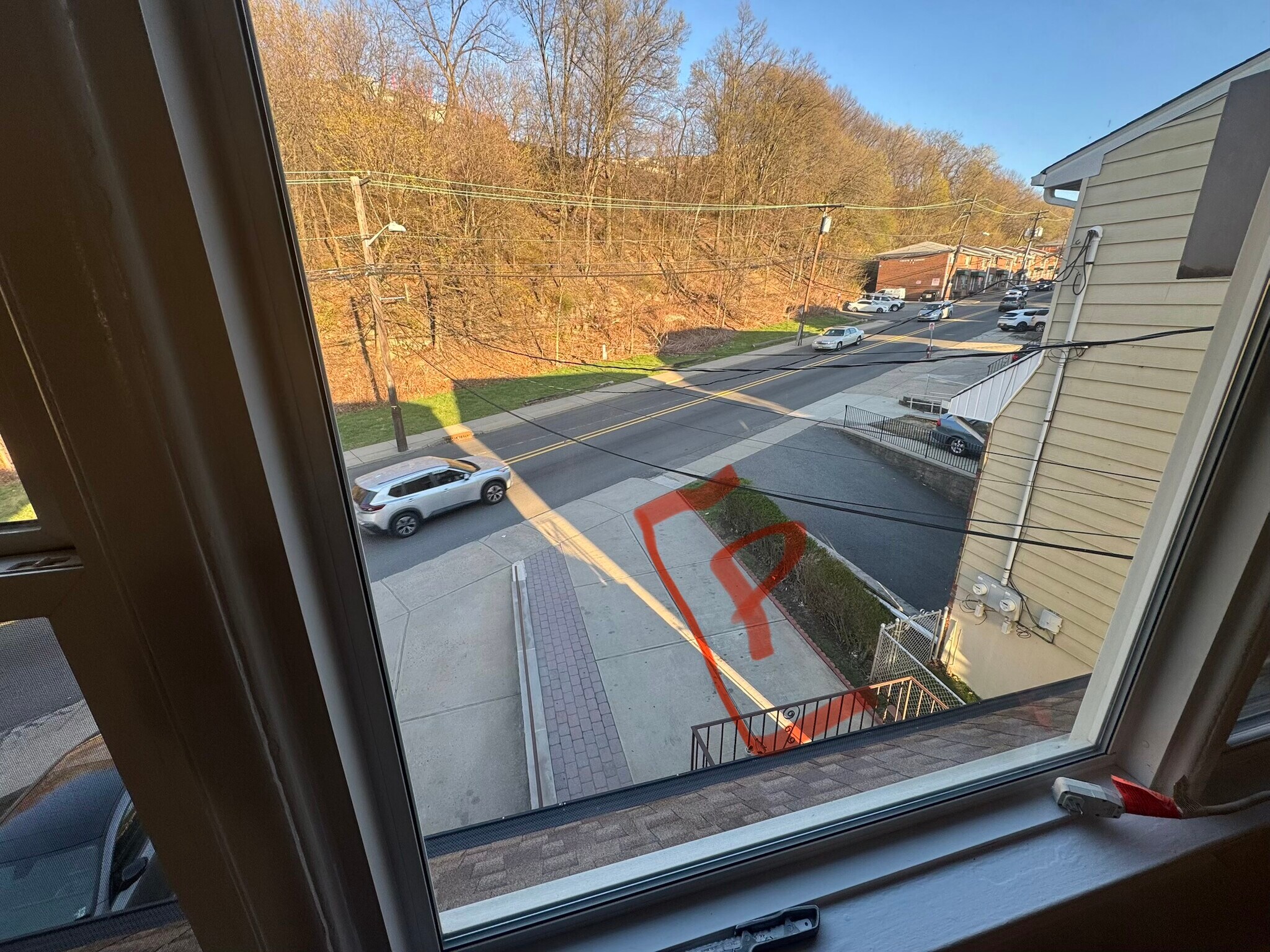 Building Photo - 646 Fairview Ave