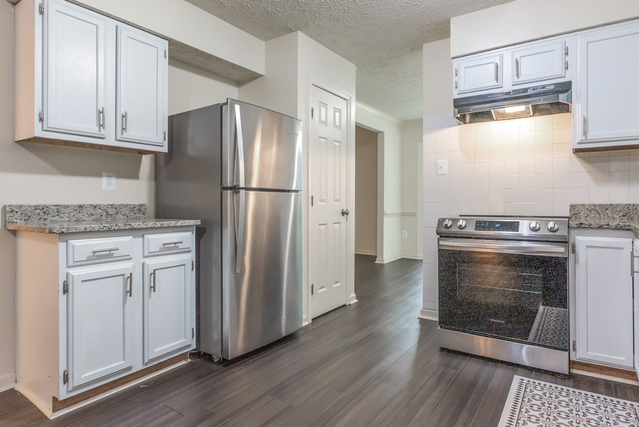 stainless appliances - 117 Bookham Ln