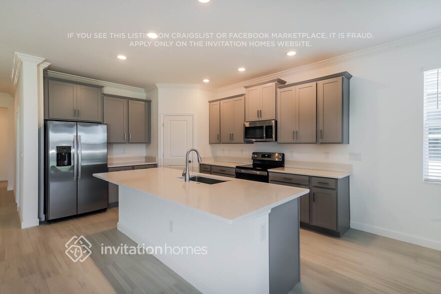 Building Photo - 1741 142nd Ter E