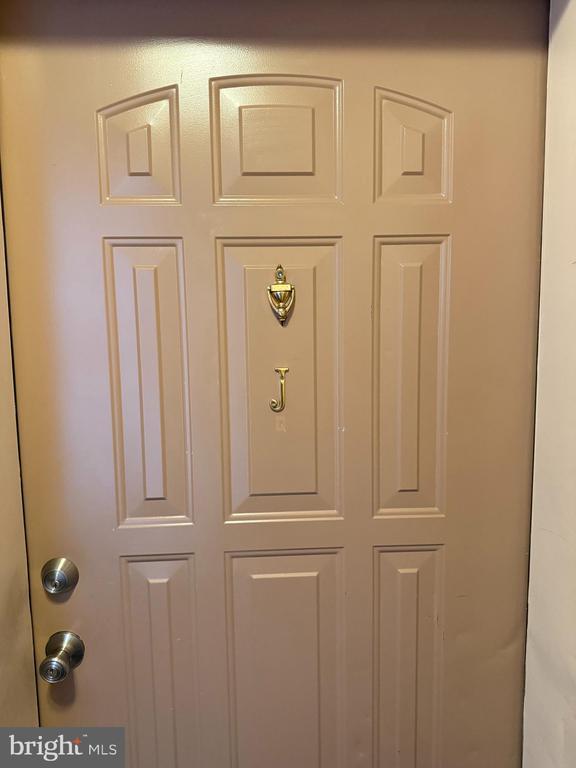 Building Photo - 309 Tall Pines Ct