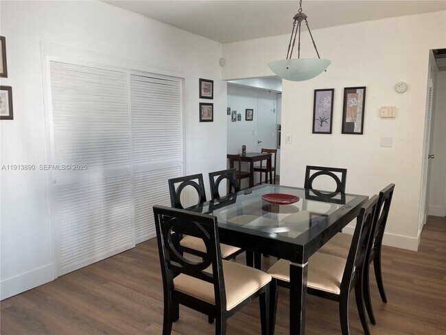 Building Photo - 3801 S Ocean Blvd