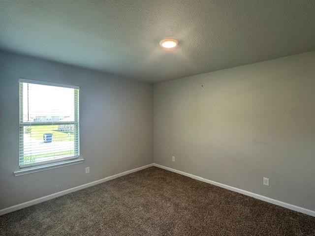 Building Photo - 2553 Windmere Dr E