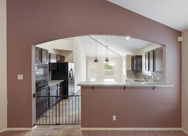 Building Photo - 11100 Bullseye St