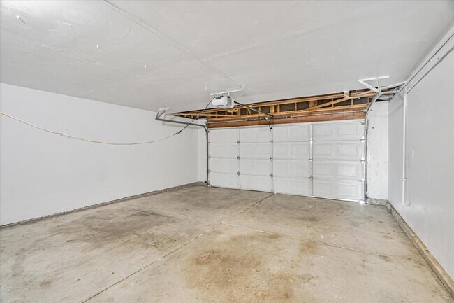 Building Photo - 2896 Tuers Rd