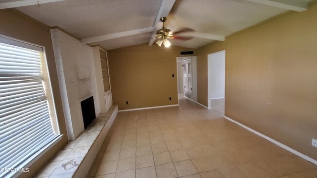 Building Photo - 332 Rio Verde Dr