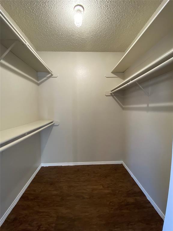 Building Photo - 2024 Redwing Way