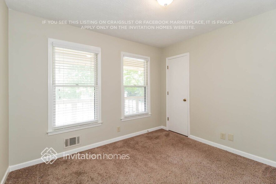 Building Photo - 1130 Guernsey Dr