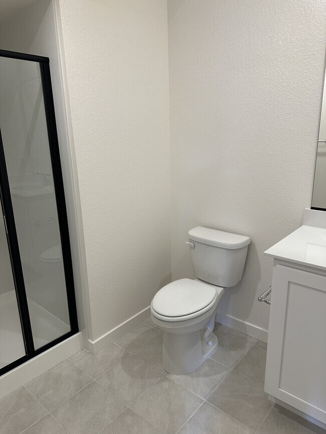 Building Photo - Come Tour This Beautiful Brand New 4-Bedro...