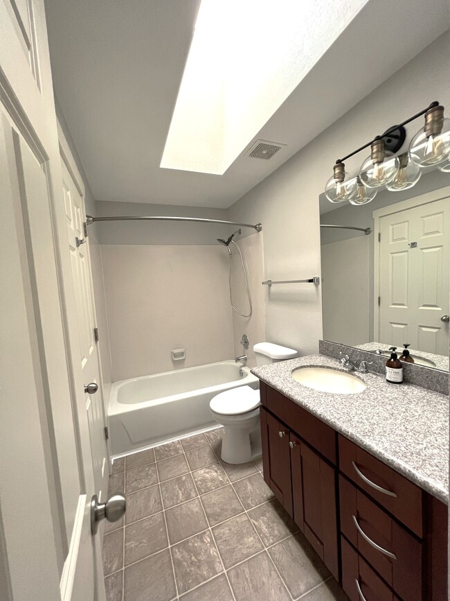 Building Photo - 6113 144th St SE