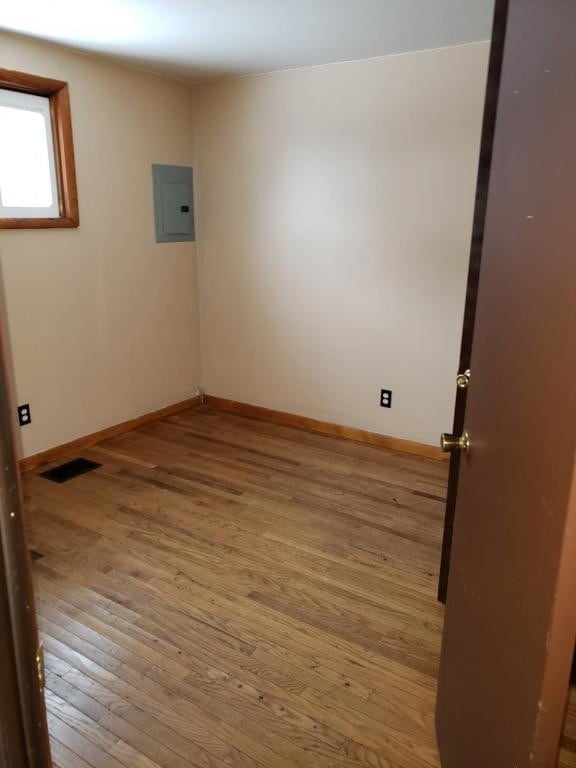 Building Photo - 206 Moore Ave
