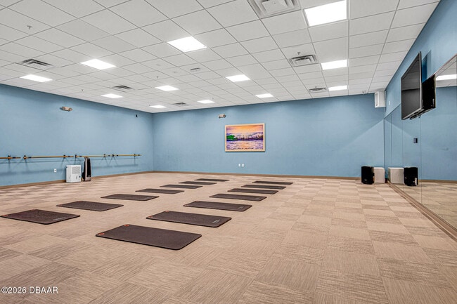 Building Photo - 233 Island Breeze Ave