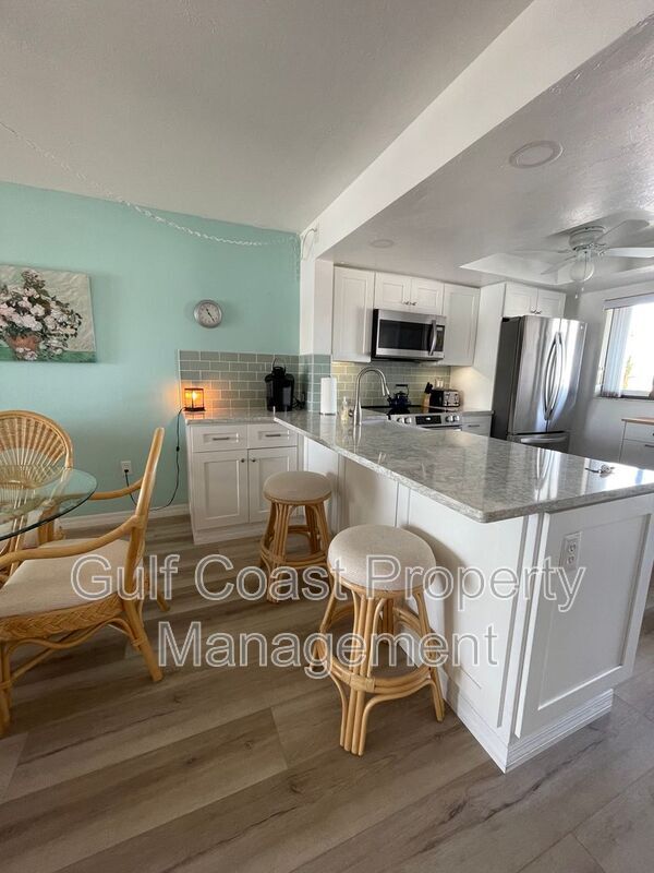 Building Photo - 25225 Rampart Blvd