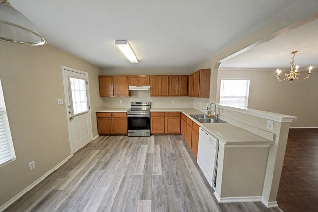 Building Photo - Charming Single-Story in Cibolo - Realtor Commission: $500