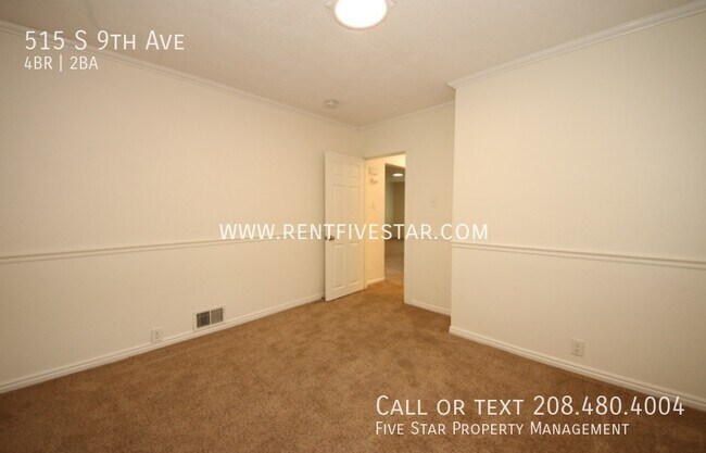 Building Photo - 515 S 9th Ave