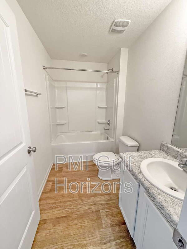 Building Photo - 7469 Steeplechase Blvd