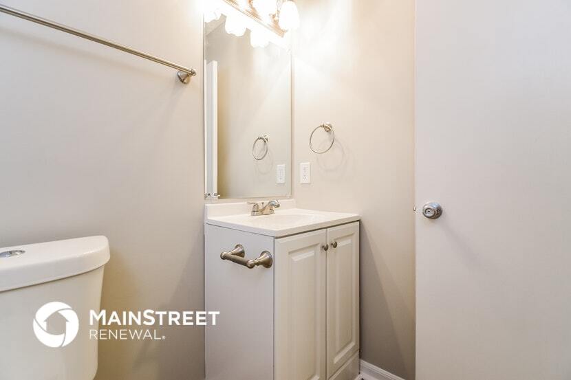 Building Photo - 5097 Martins Crossing Rd