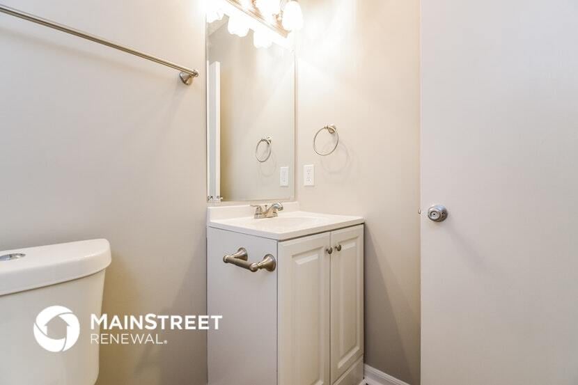 Building Photo - 5097 Martins Crossing Rd