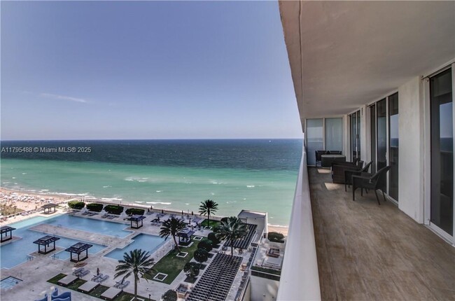 Building Photo - 1830 S Ocean Dr