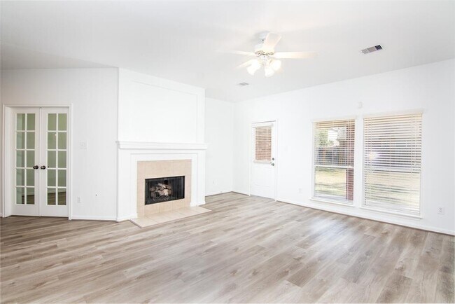 Building Photo - 51 N Regan Mead Cir