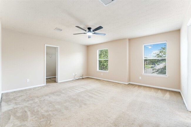 Building Photo - 10406 Harbor Canyon Dr