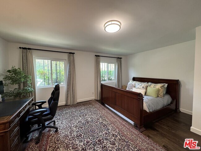 Building Photo - 5256 Los Franciscos Way
