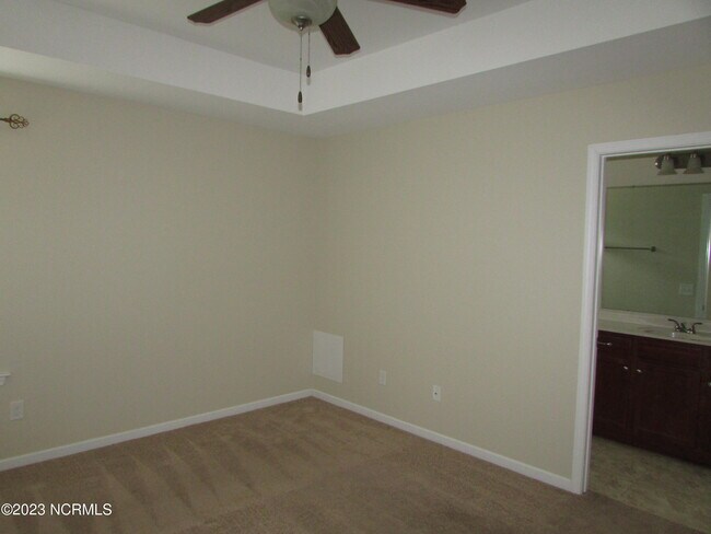 Building Photo - 4409 Southern Pine Dr SE