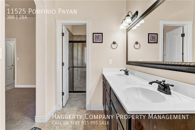 Building Photo - 11525 Porfirio Payan Dr