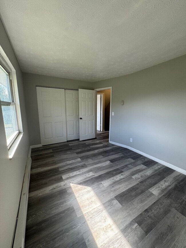 Building Photo - 3309 Roosevelt Blvd