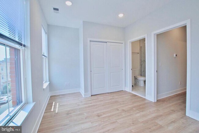 Building Photo - 2132 N 2nd St