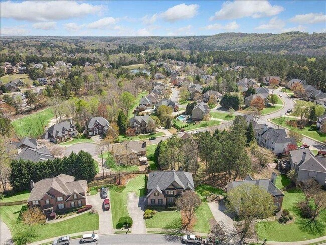 Building Photo - 3590 Millwater Crossing NE