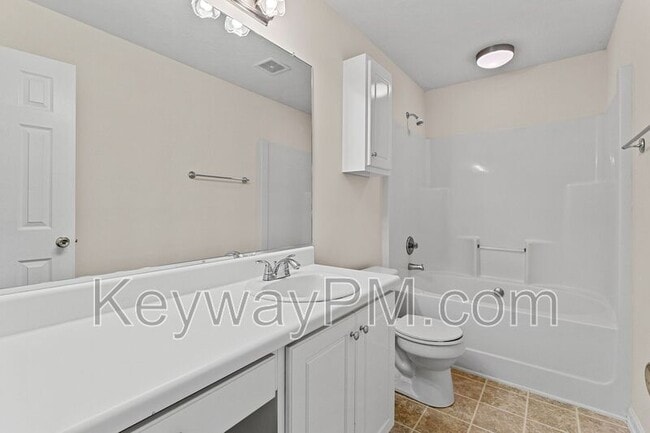 Building Photo - 2218 Bridgeton Rd