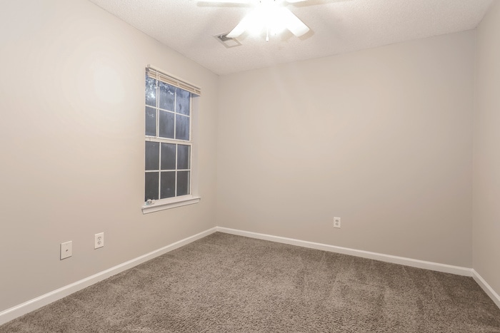 Building Photo - 2294 Coach Way