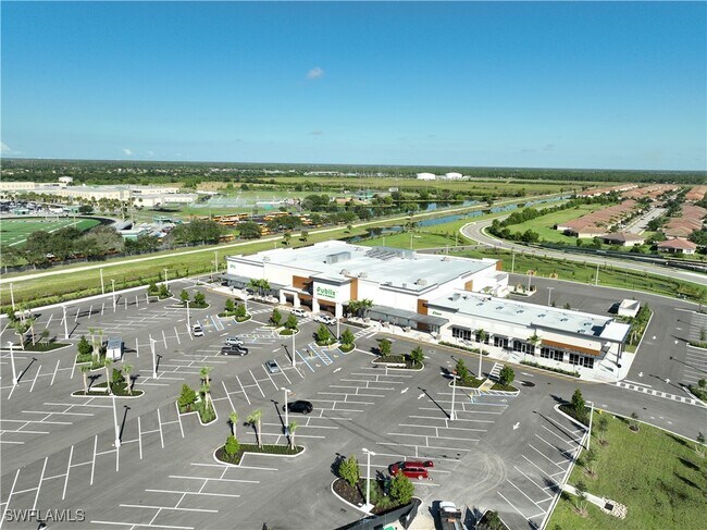 Building Photo - 2029 Fairmont Ln