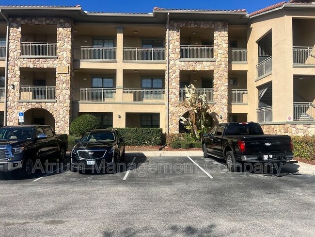 Building Photo - 903 Charo Pkwy