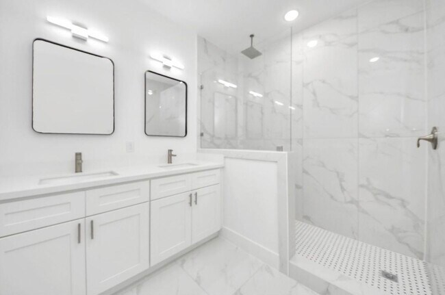 Building Photo - 9409 Caddo Rd