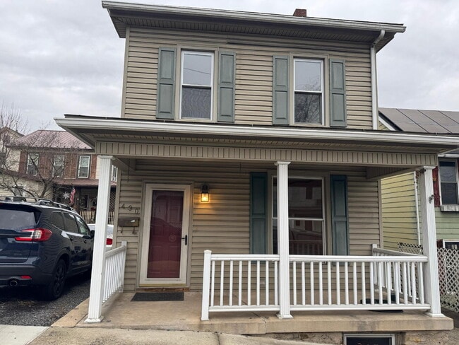 Building Photo - "Charming 3-Bedroom Haven with Gleaming Hardwood Floors in Newport, PA!"