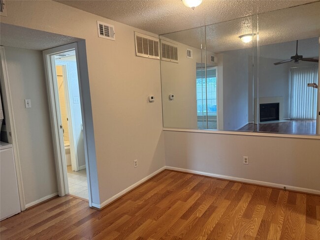 Building Photo - 2120 El Paseo St