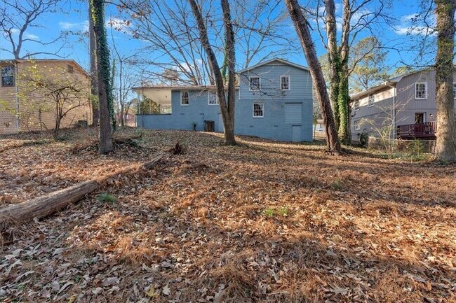 Building Photo - 2080 Bluffton Way