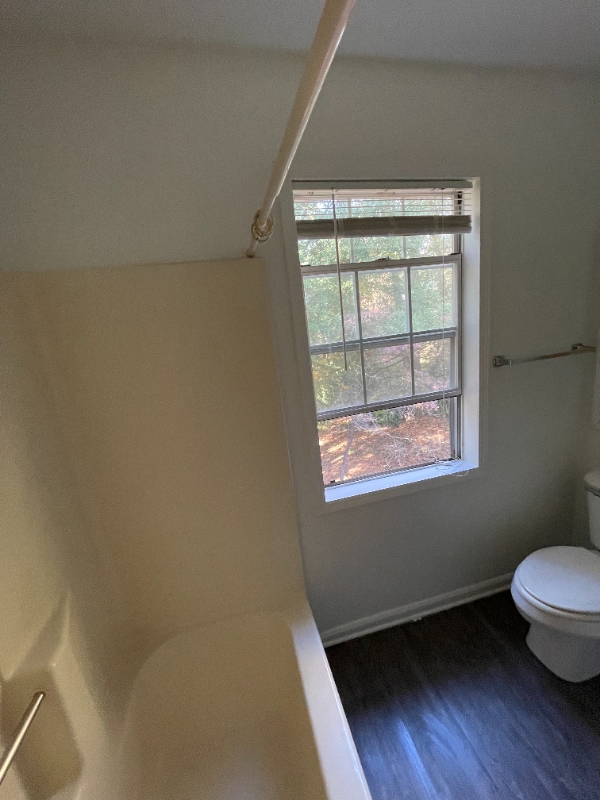 Building Photo - 3230 Meadowlark Ln NW