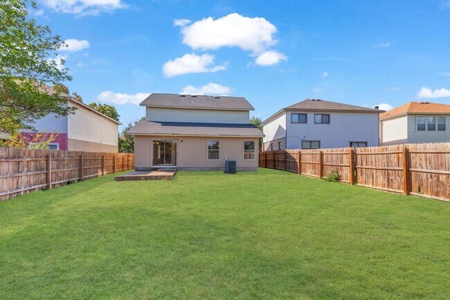 Building Photo - 2406 Glen Field Dr
