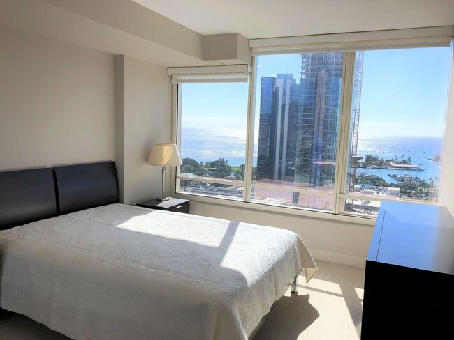 Building Photo - Pacifica Honolulu - Furnished 1/1/1 - Amaz...