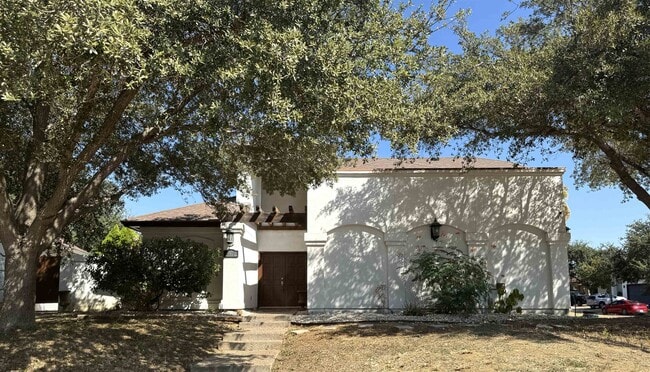 Building Photo - 9810 Spindrift Dr