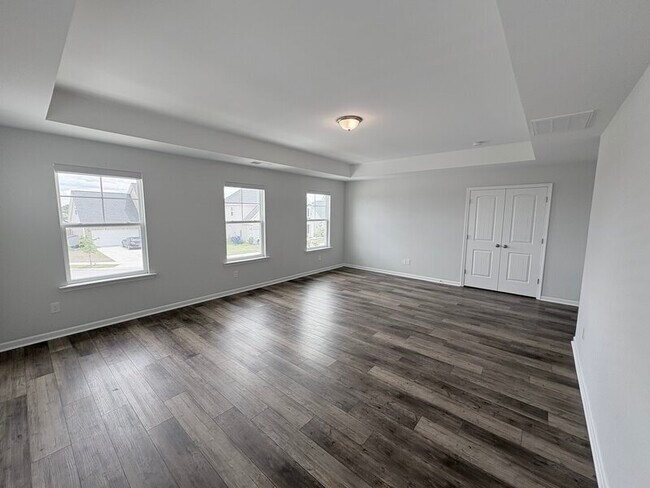 Building Photo - 153 Brockway Dr