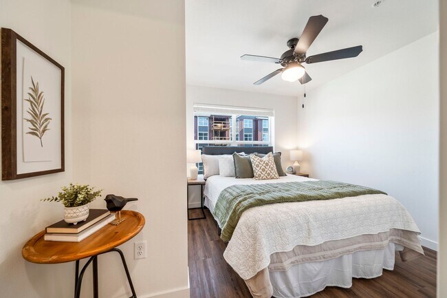 Building Photo - Spring Into Savings: $500 Rent Credit & $5...